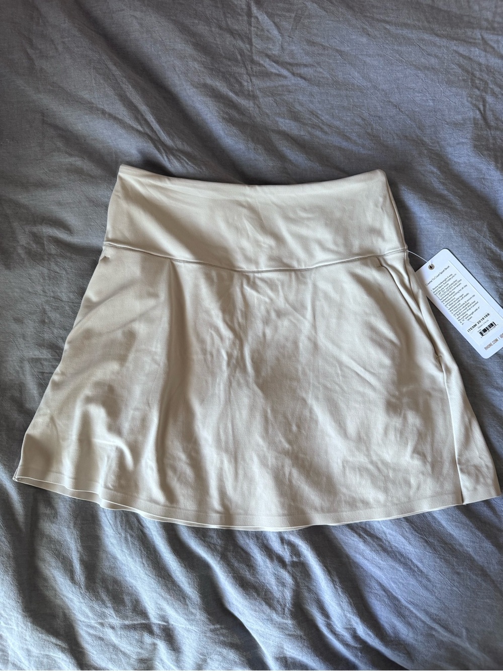NWT Rhône Women’s Course to Court Sport Skort XS sand